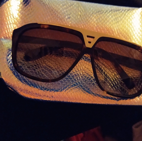 Brown gradient Sunglasses - Picture 8 of 10